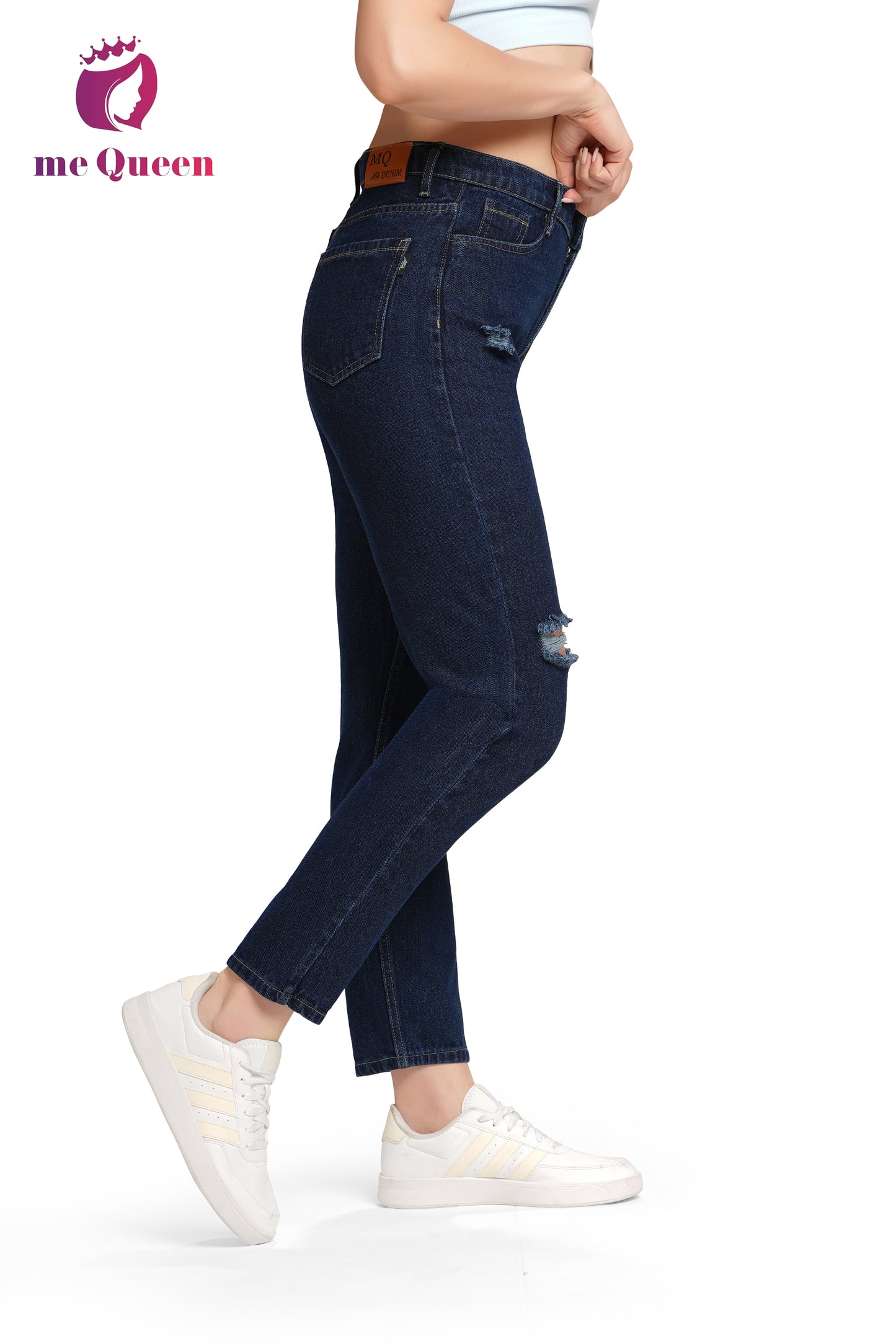MeQueen Women's Dark Blue Fit Ripped Knee Jeans