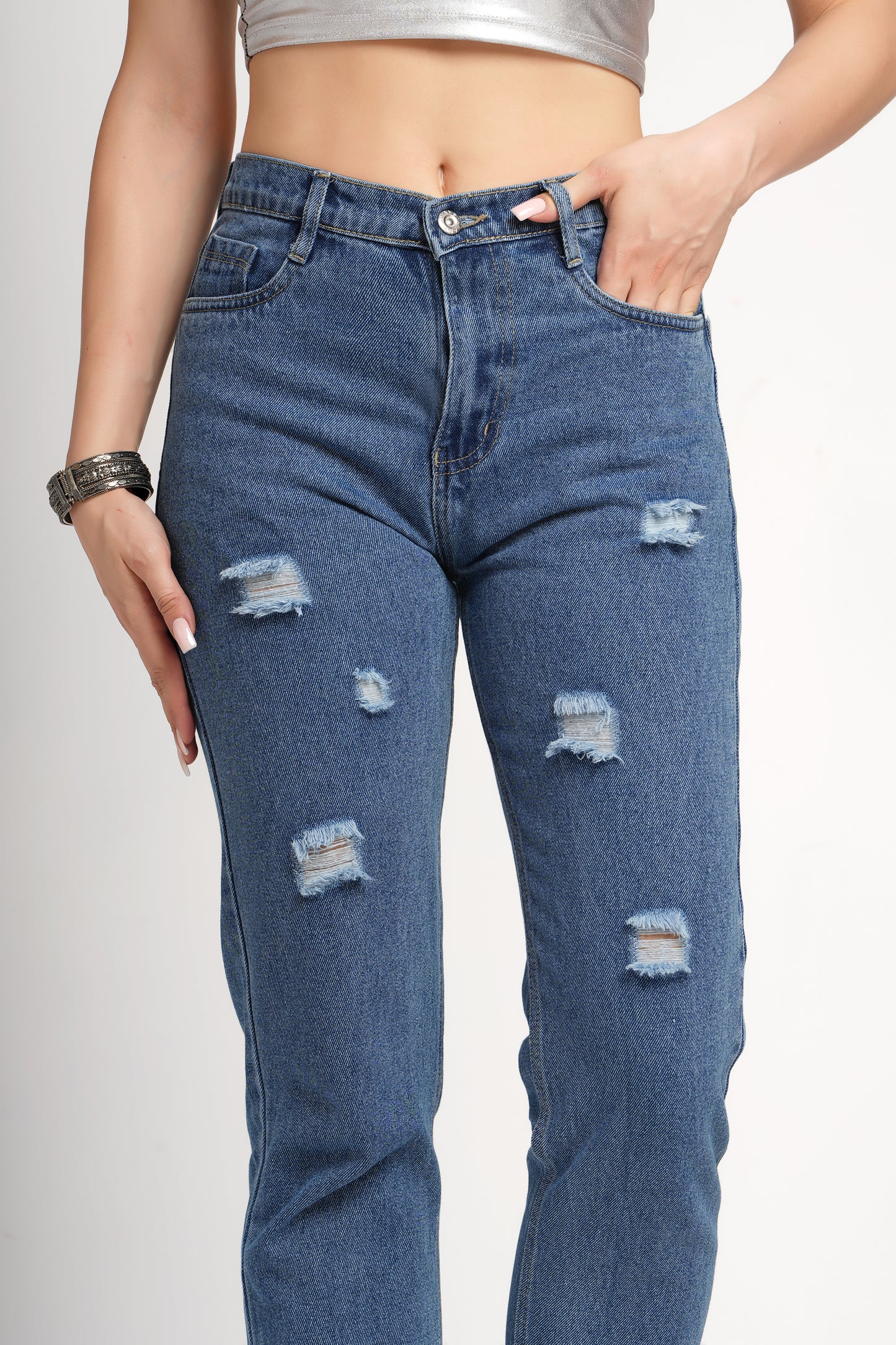MeQueen Women's Police Blue Fit Ripped Distrssed Denim Jeans