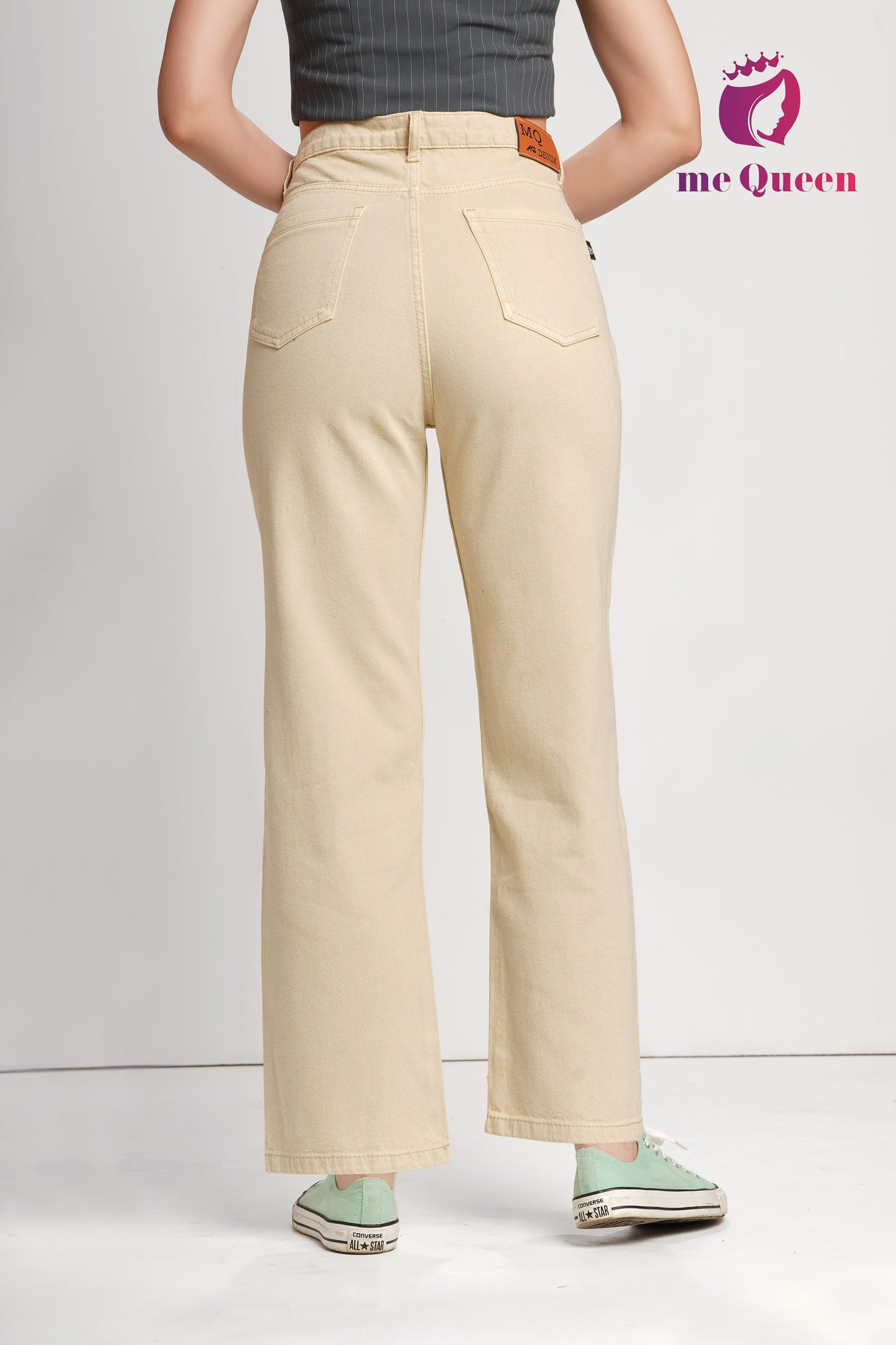 MeQueen Women's Beige Loose Fit Denim Jeans