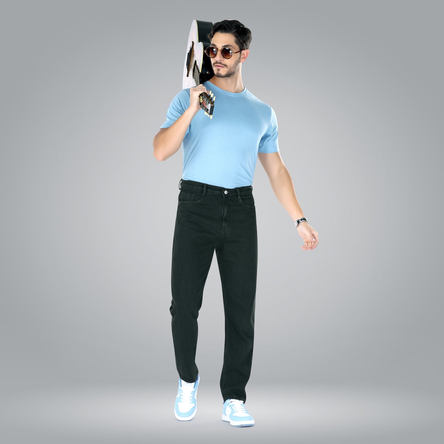 MQ Denim Men's Dark Green Straight Fit Stylish Non Stretch Mid Rise Pure Cotton Crafted with Premium Fabric Relaxed Jeans Available in Variety of Colour