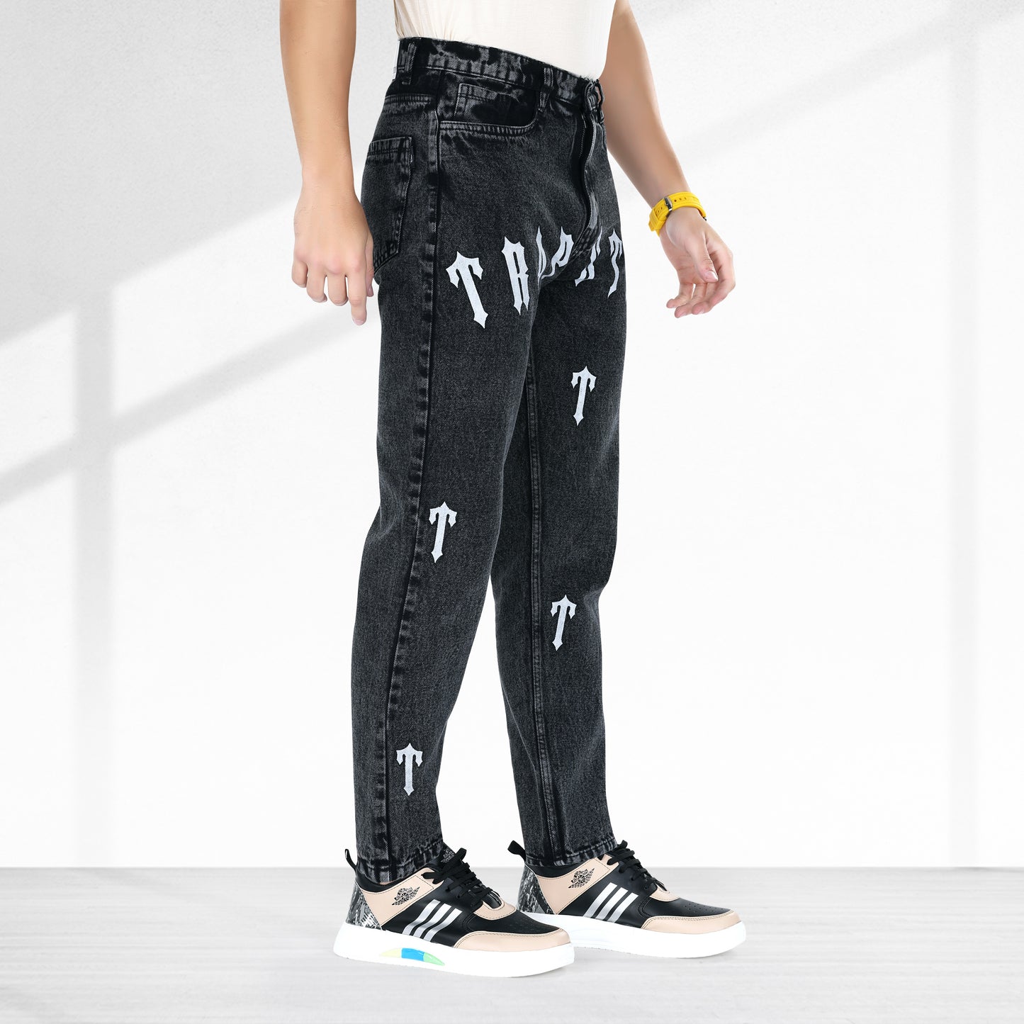MQ Denim Pure Cotton Non-Stretchable Straight Fit Black Mid Rise Stylish Modern Printed Casual Men's Jeans