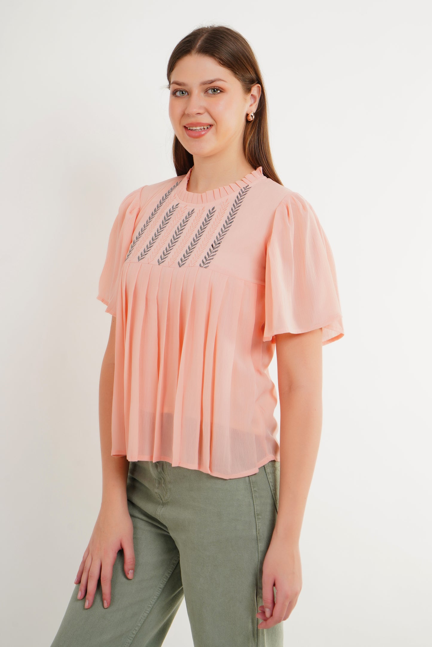 MeQueen Women Ruffled Neck Pink Embroidered Top with Thread Work