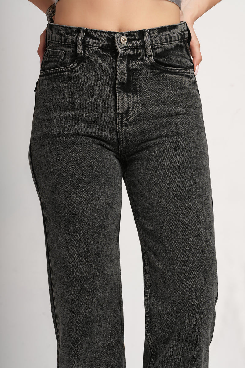 MeQueen Women's Charcoal Black Loose Fit Denim Jeans