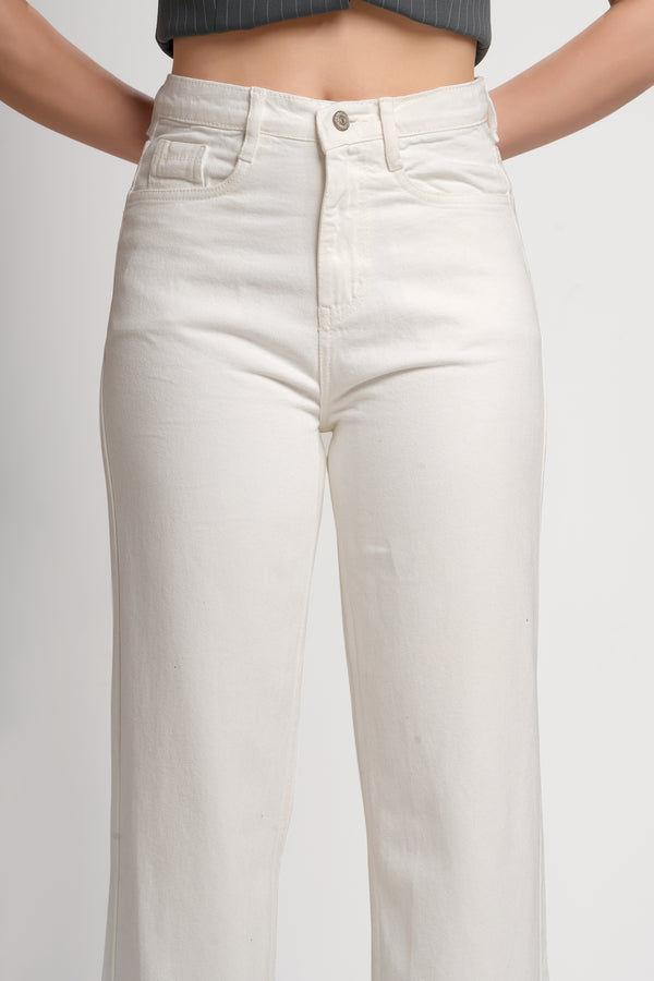 MeQueen Women's White Loose Fit Denim Jeans