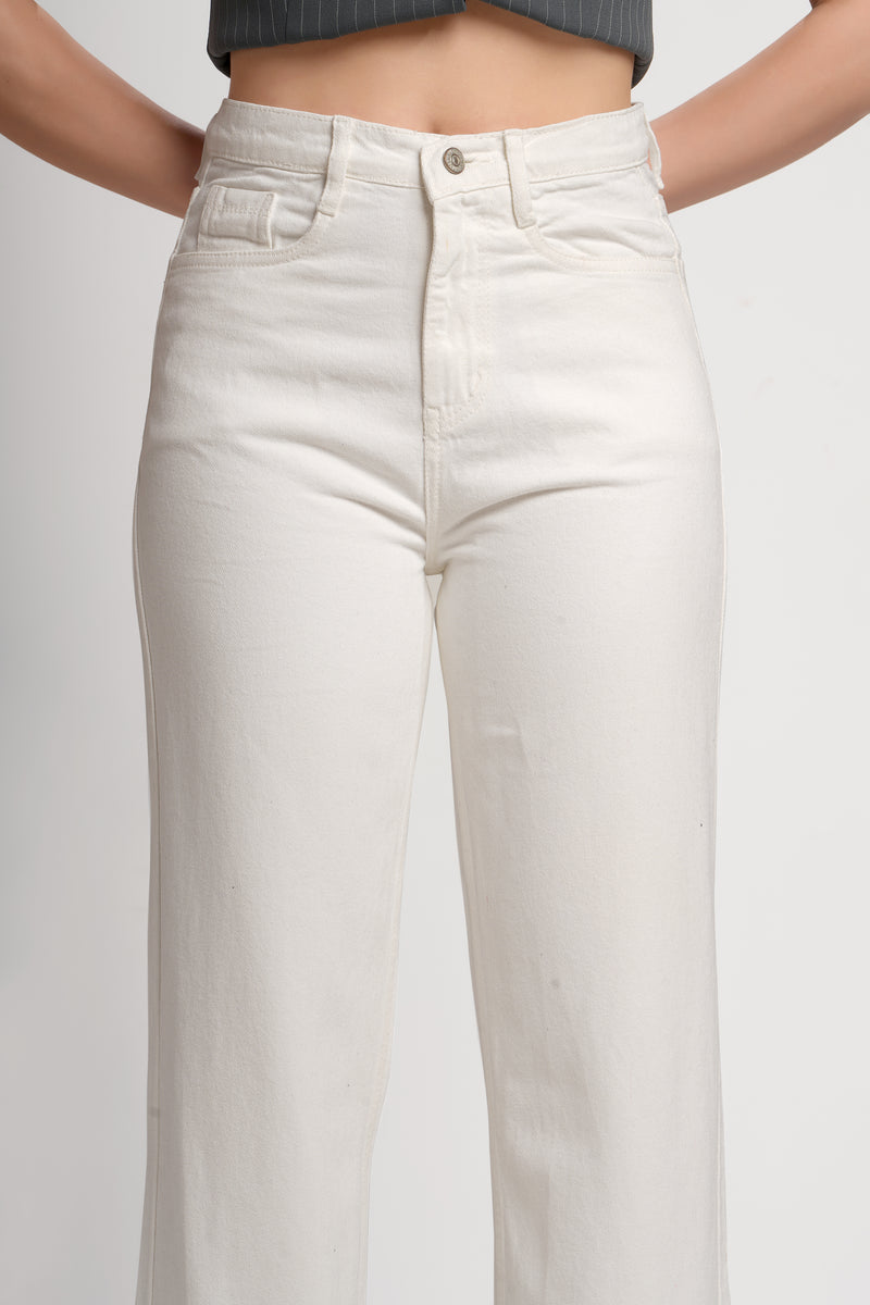 MeQueen Women's White Loose Fit Denim Jeans