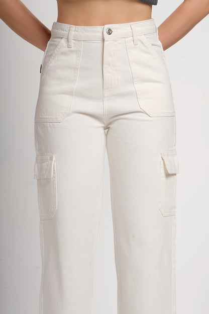 MeQueen Women White Loose Fit Cargo Jeans with Flap Pockets