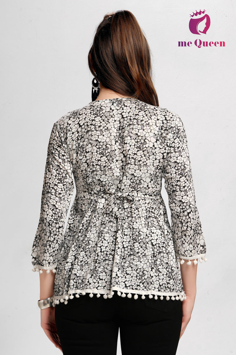 MeQueen Women's Short Cotton Black Top with Elegant Lace Pattern