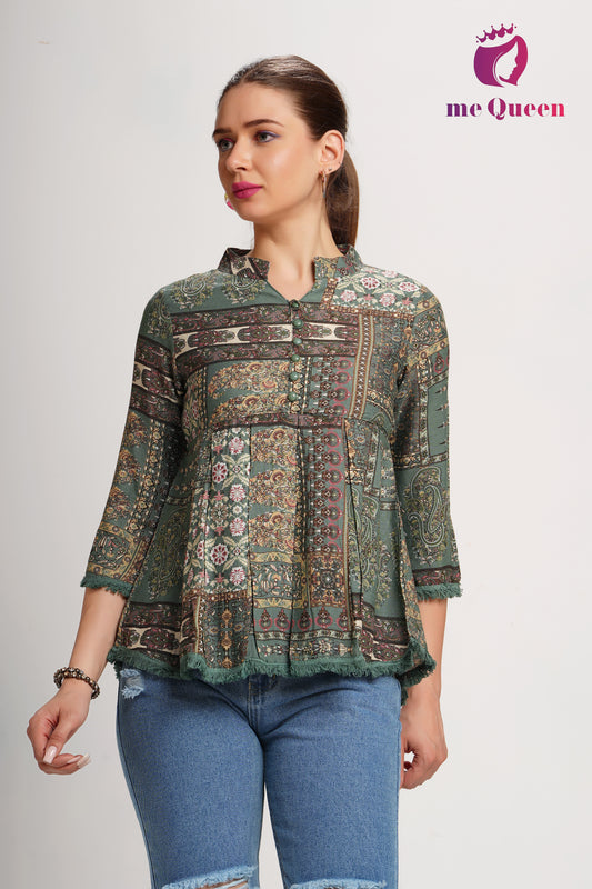 MeQueen Women Green Trendy Casual Printed Top