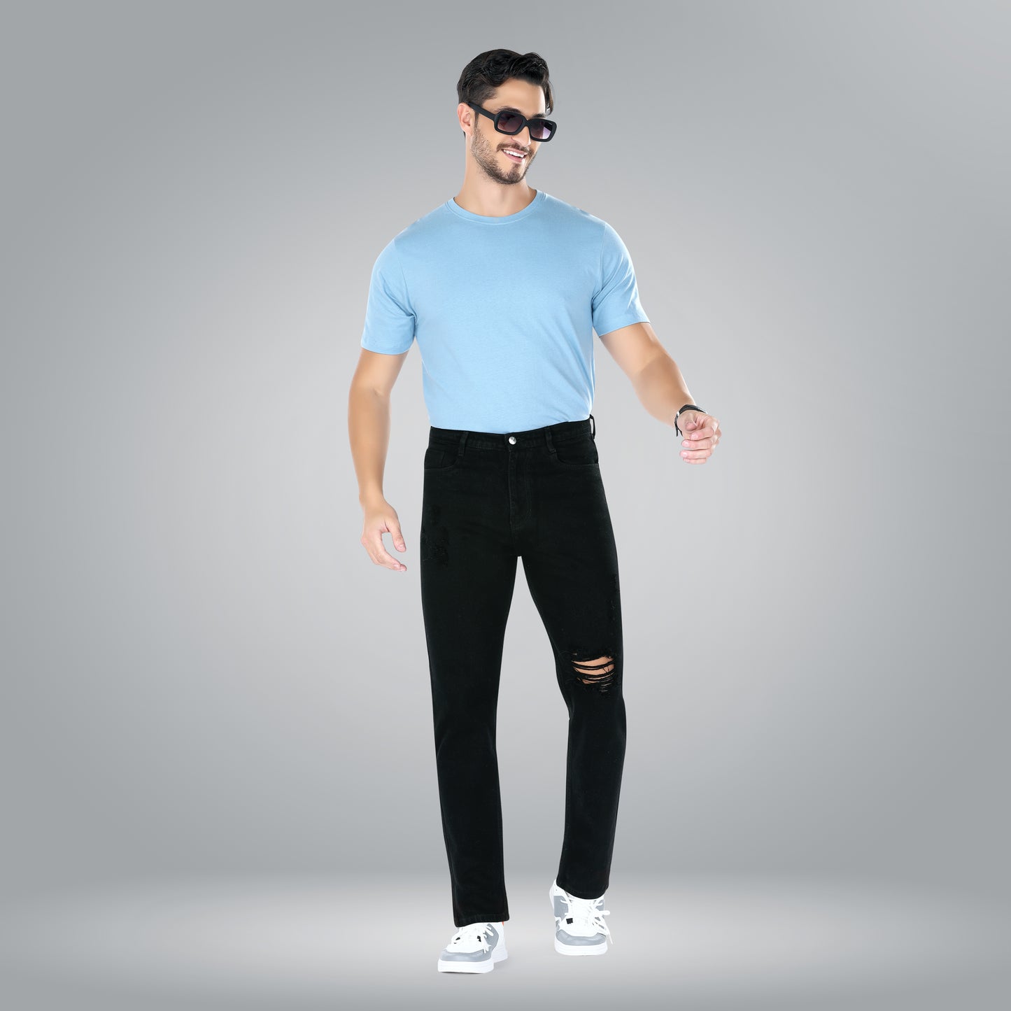MQ Denim Mid-Rise Black Non Stretchable Pure Cotton Straight Fit Ripped Jeans