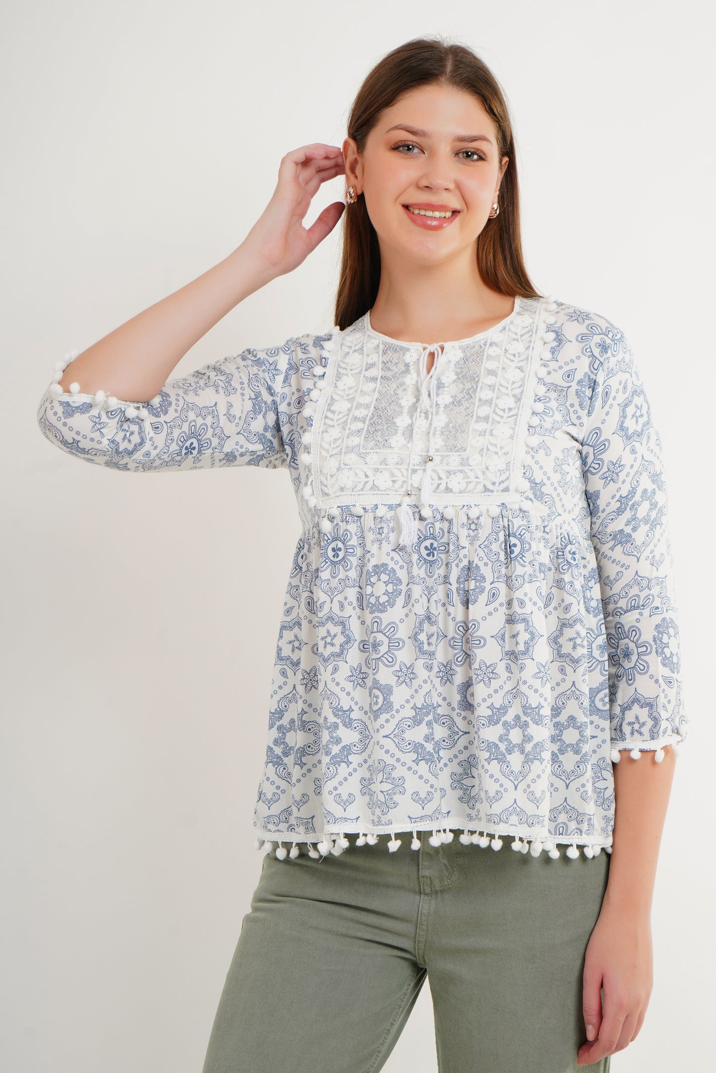 MeQueen Women’s White Color Top with Blue Print