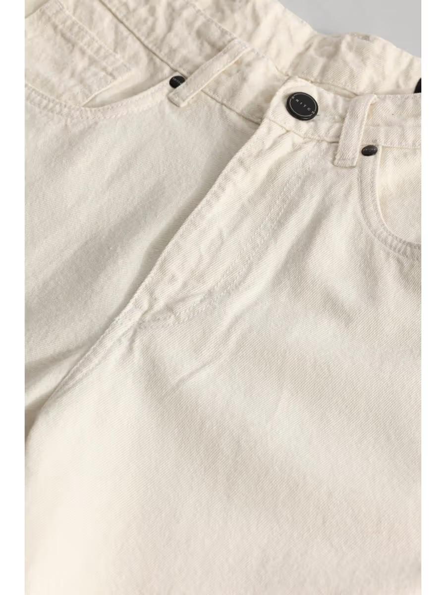 M Q Denim Men Cream Straight Fit Denim Jeans | Mid Rise | Soft Cotton Fabric | Everyday Style