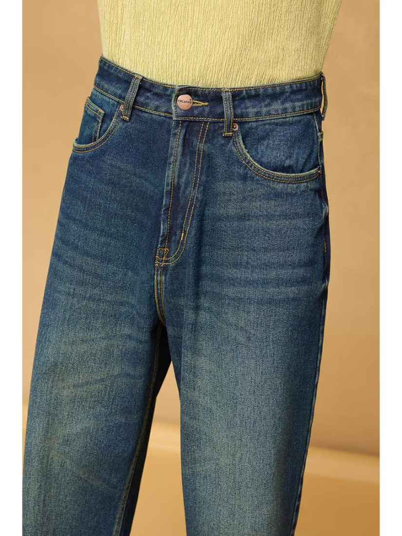 M Q Men’s Straight Fit Loose Jeans | Mid Wash Whisker Spray Denim | Comfortable Heavy Cotton | Casual Wear | Tint