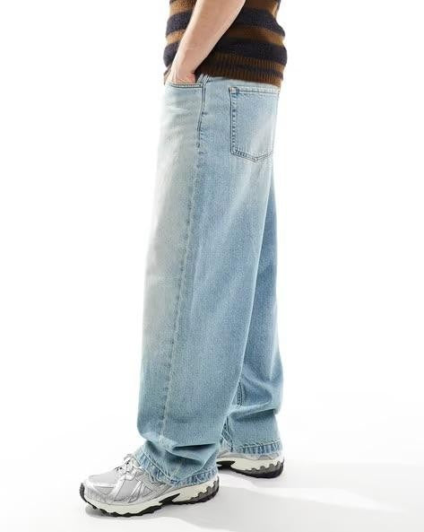 M Q Jeans Men’s Straight Fit Loose Denim Jeans | Mid Wash Whisker Spray | Heavy Cotton Casual Wear | Light Tint