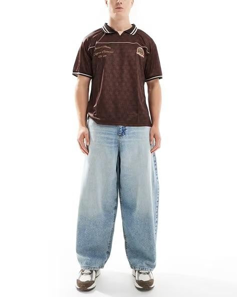 M Q Jeans Men’s Mid Wash Straight Fit Loose Jeans | Whisker Spray Denim | Comfortable Casual Wear | Light Tint