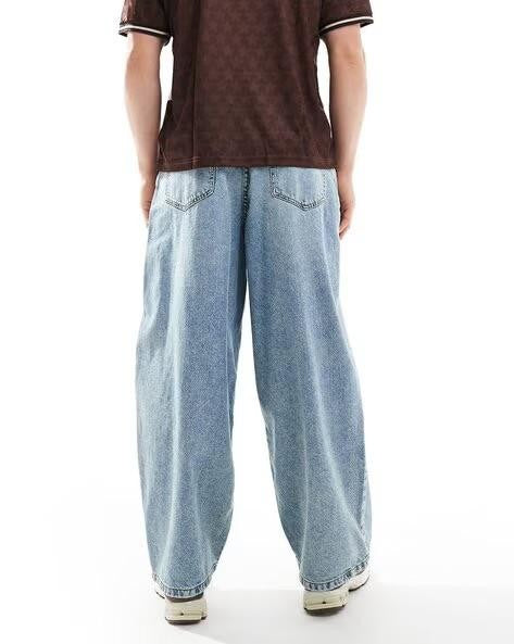 M Q Jeans Men’s Mid Wash Straight Fit Loose Jeans | Whisker Spray Denim | Comfortable Casual Wear | Light Tint